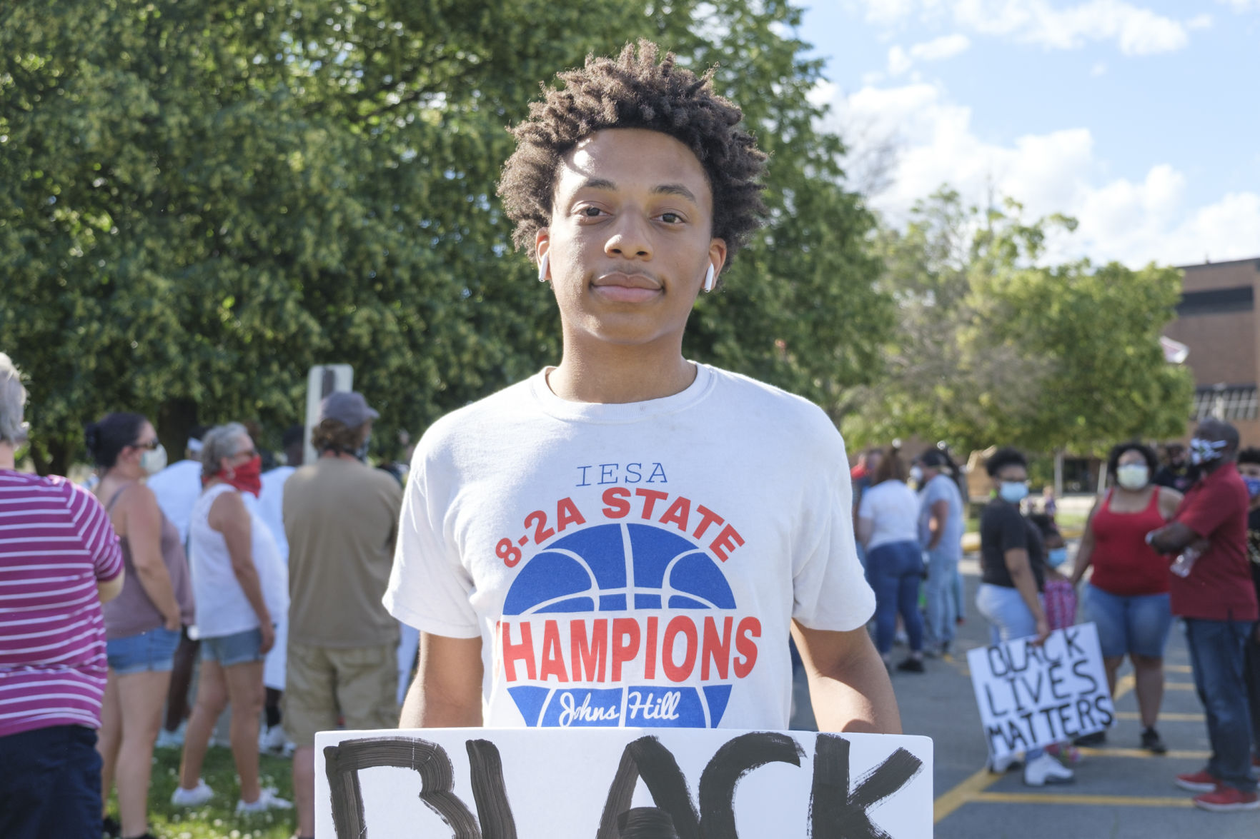 Savion Hill
